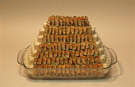 باقلوا، لوز بادام - ظرف پیرکس