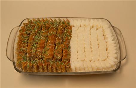 باقلوا، لوز نارگيل - ظرف پیرکس