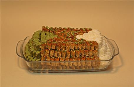 باقلوا، لوز نارگيل، لوز پسته - ظرف پیرکس