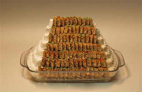 باقلوا، لوز بادام، لوز نارگيل - ظرف پیرکس