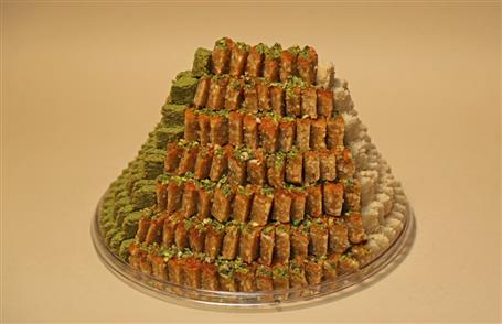 باقلوا، لوز بادام، لوز پسته  - ظرف مسی