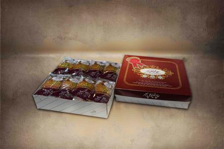 کیک یزدی داخل سلفون